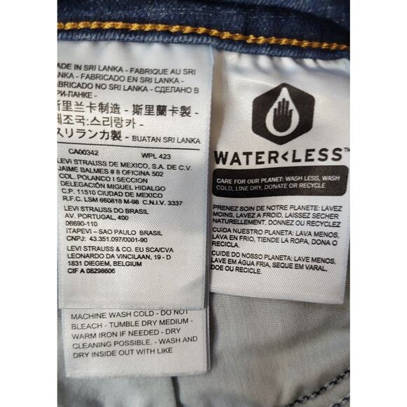 Levi's Jeans Women 10S Short Bootcut Mid Rise Medium Wash Denim - Picture 11 of 16